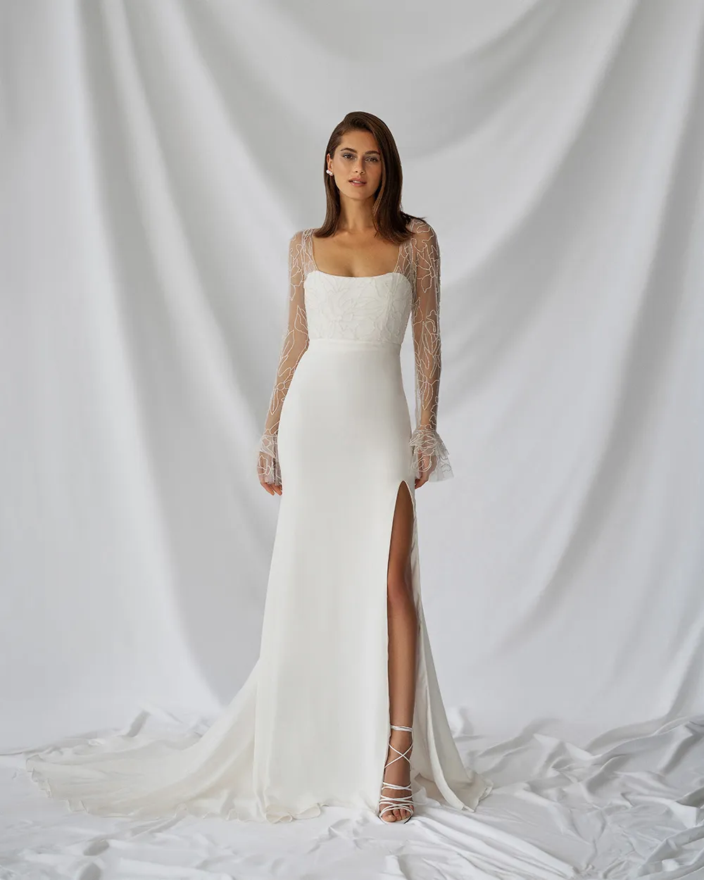 Alexandra Grecco Fall 2021 Bridal Collection. theweddingnotebook.com