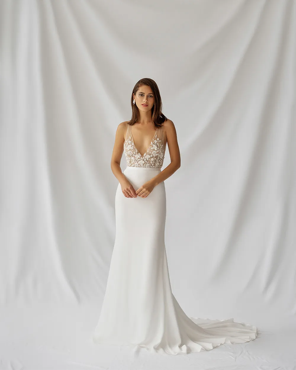Alexandra Grecco Fall 2021 Bridal Collection. theweddingnotebook.com
