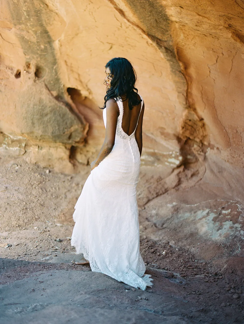 Daisy - Wilderly Bride by Allure Bridals Spring 2018 Collection. theweddingnotebook.com