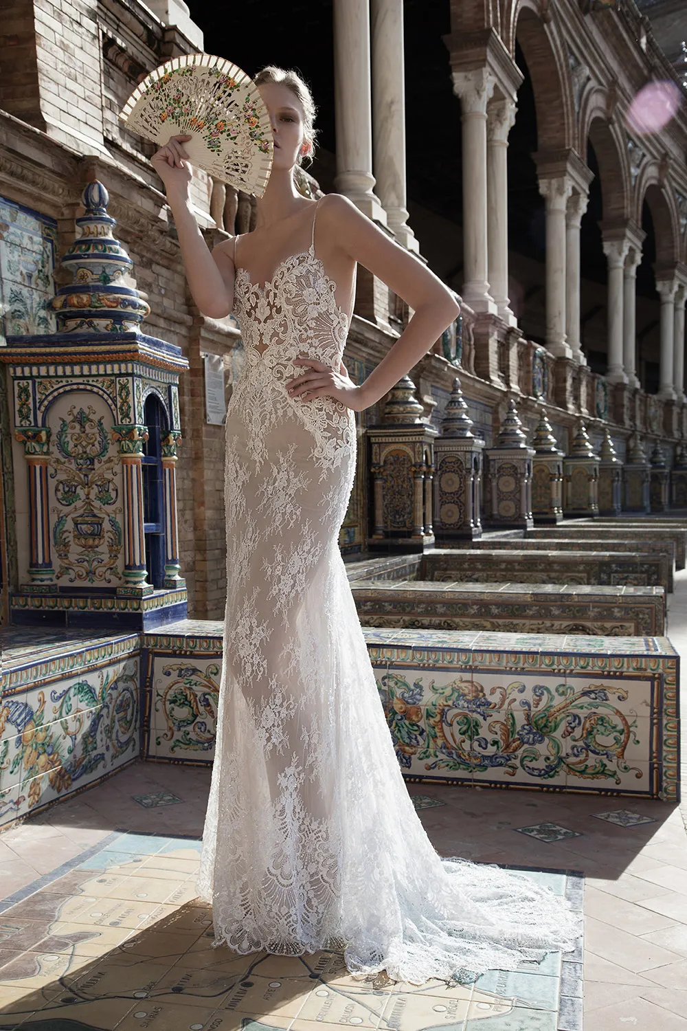 CHARLIZE - Alon Livne 2017 Bridal Collection. theweddingnotebook.com