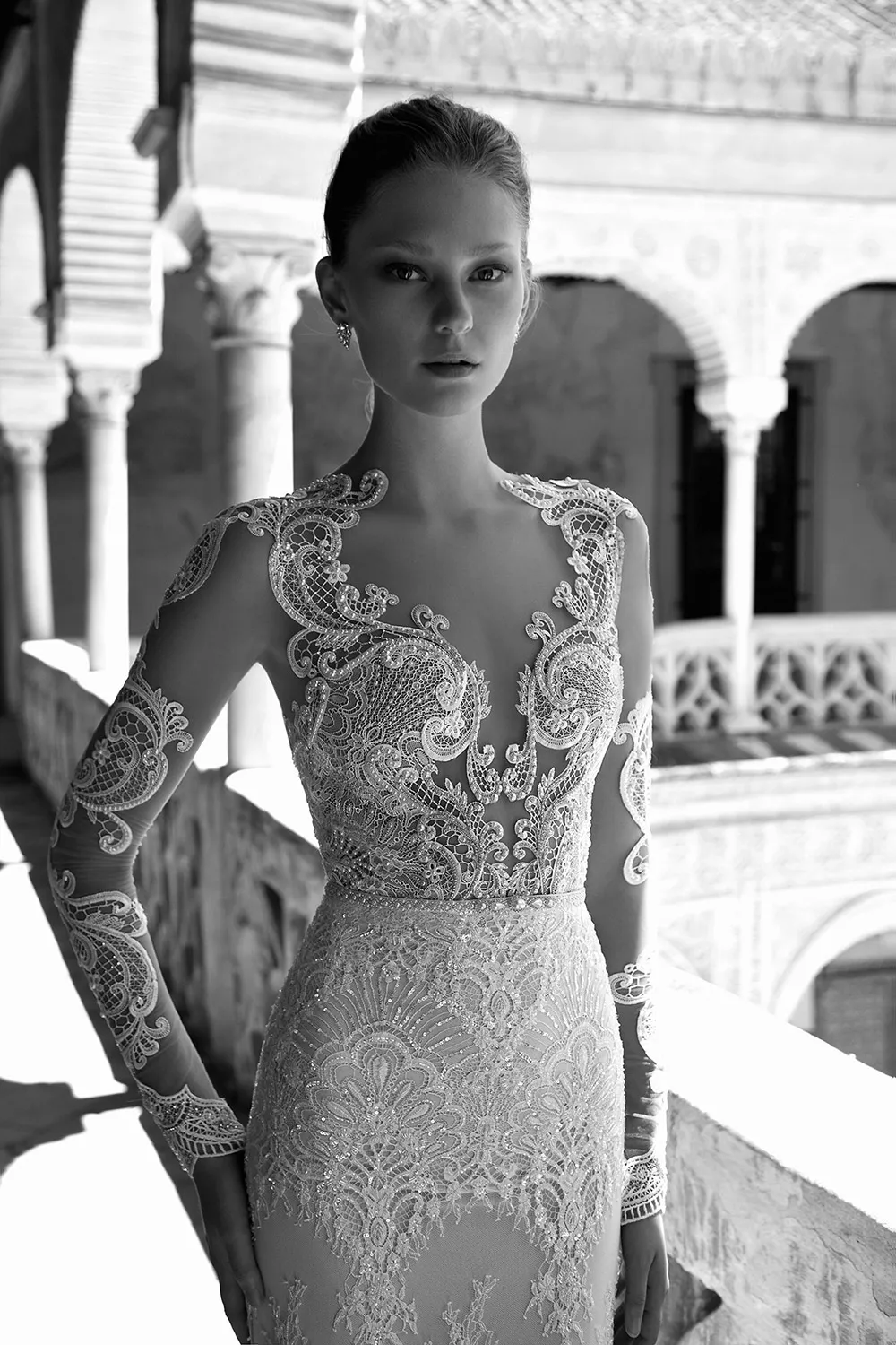 CAROLINE - Alon Livne 2017 Bridal Collection. theweddingnotebook.com
