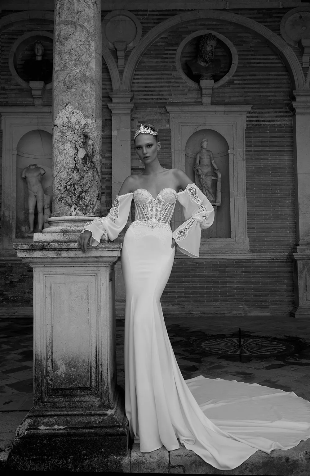 MARGOT - Alon Livine 2017 Bridal Collection. theweddingnotebook.com