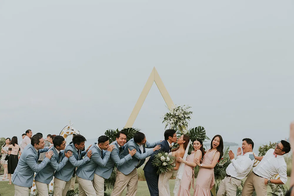 Photo by Hellojanelee. theweddingnotebook.com