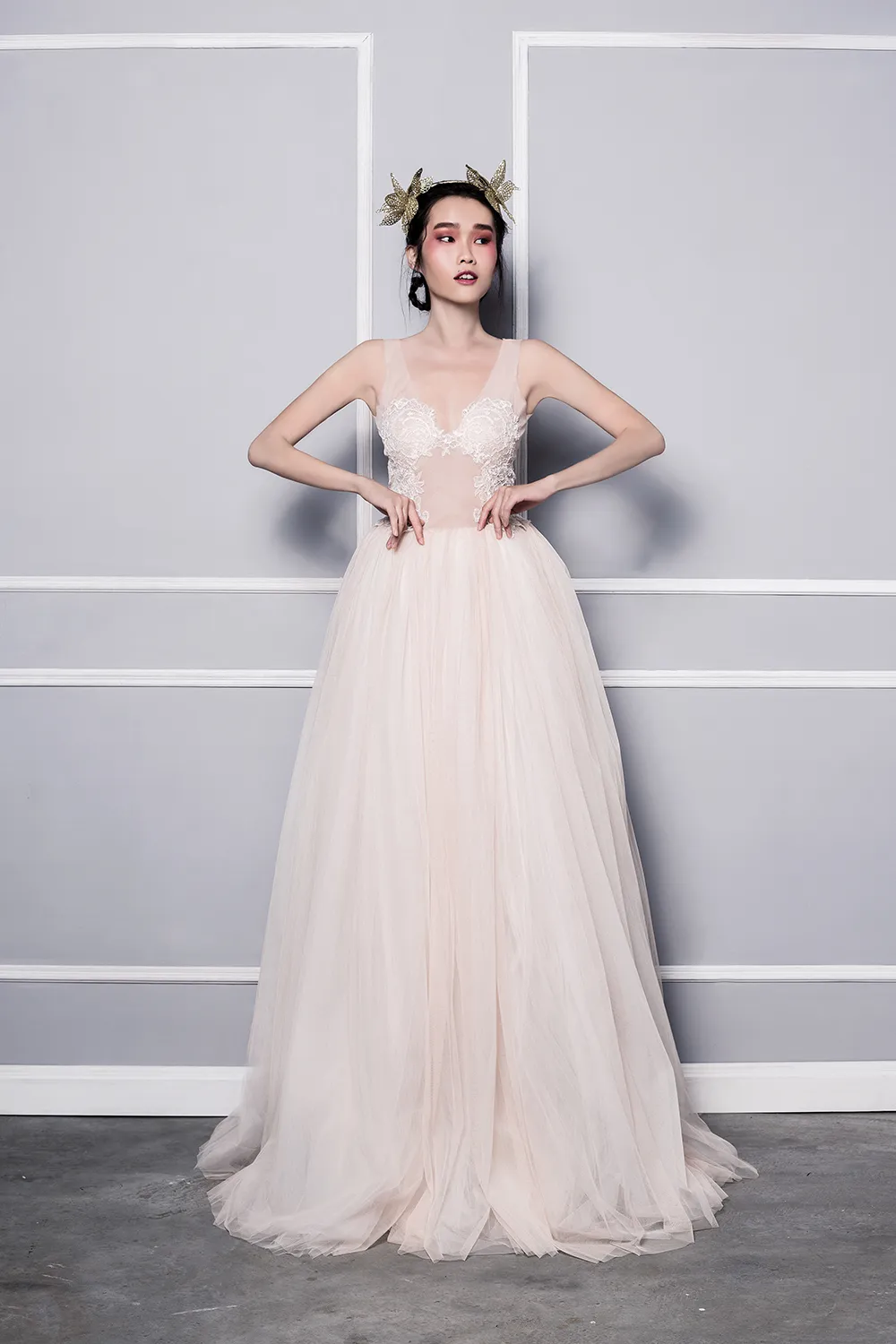 Roseate Dawn - Ambersze 2016 Collection. theweddingnotebook.com