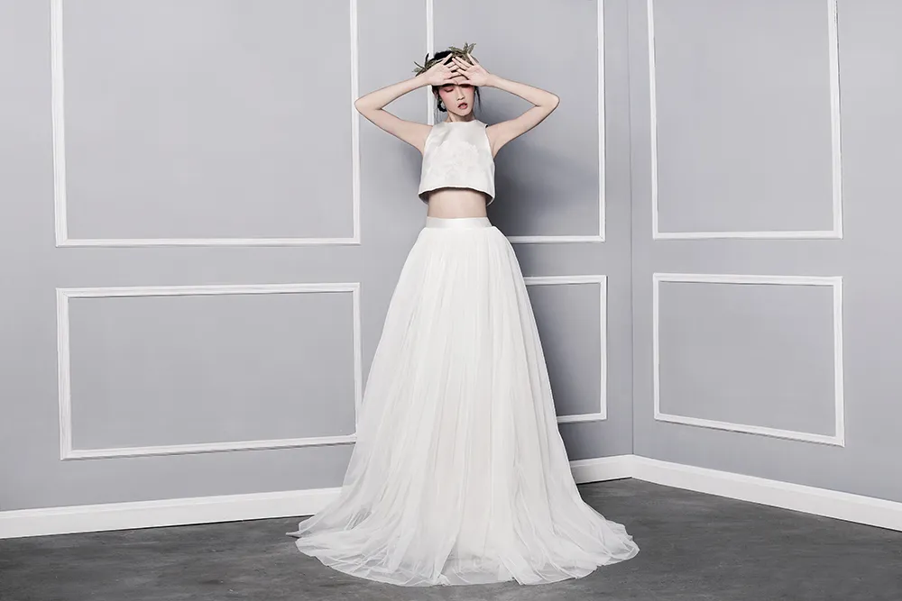 Juvenile - Ambersze 2016 Collection. theweddingnotebook.com