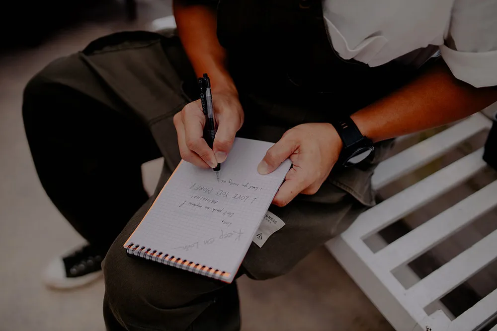 Photo by Jessielyee Photography. theweddingnotebook.com