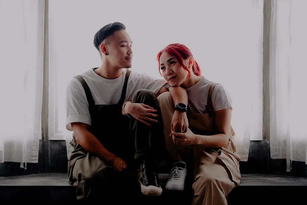 Photo by Jessielyee Photography. theweddingnotebook.com