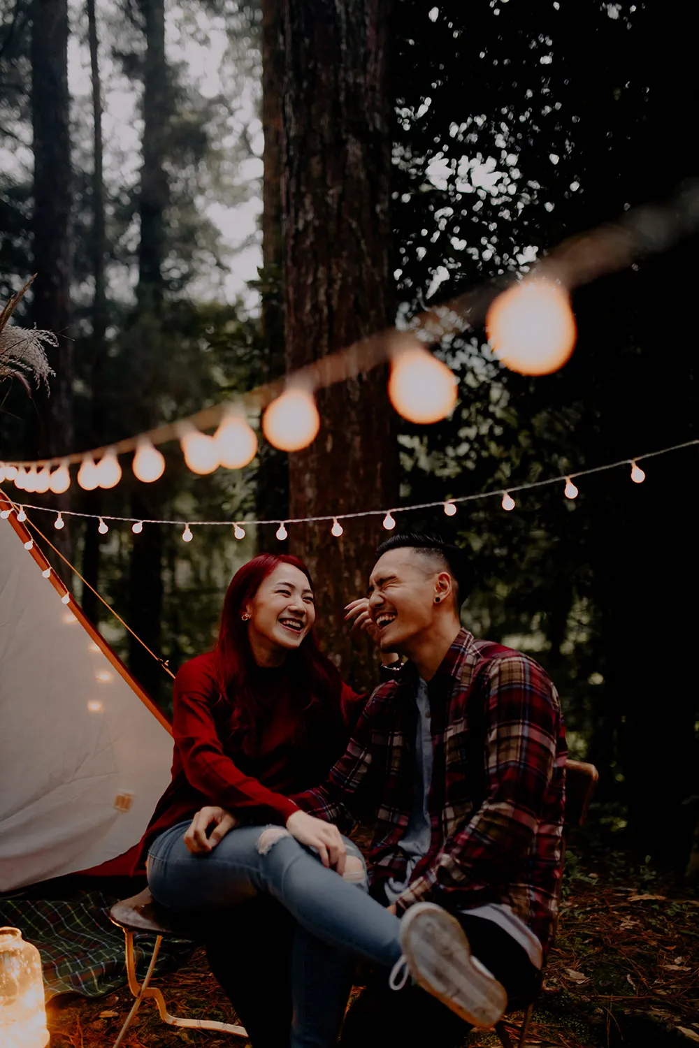 Photo by Jessielyee Photography. theweddingnotebook.com
