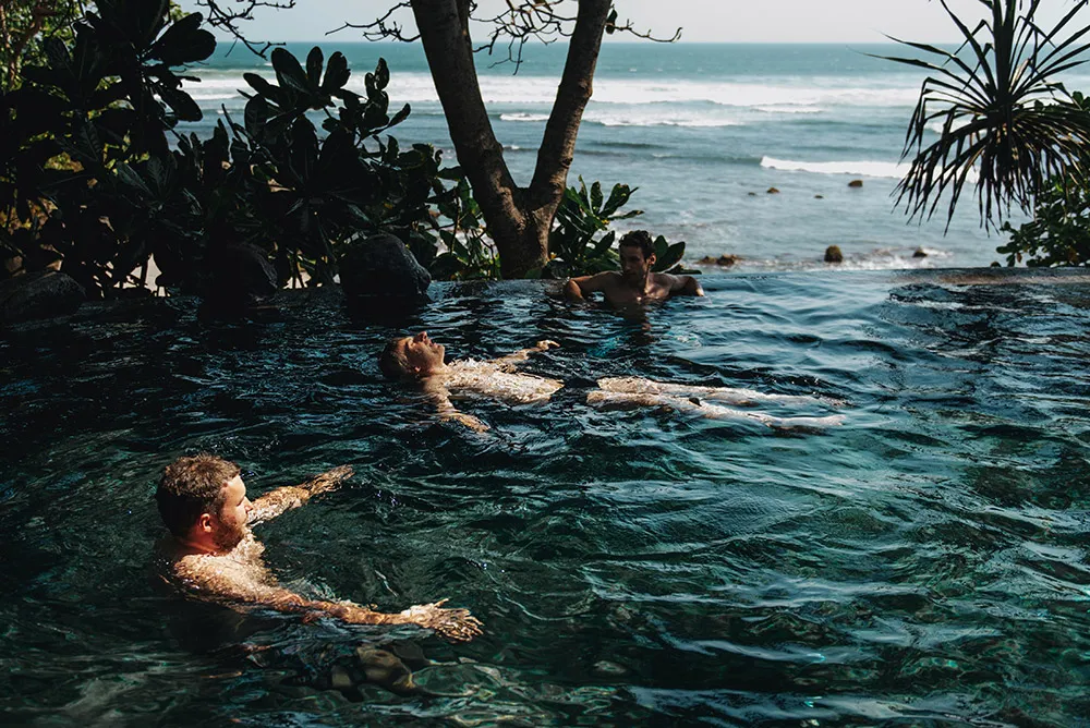 Bali destination wedding. Photo by Terralogical. theweddingnotebook.com