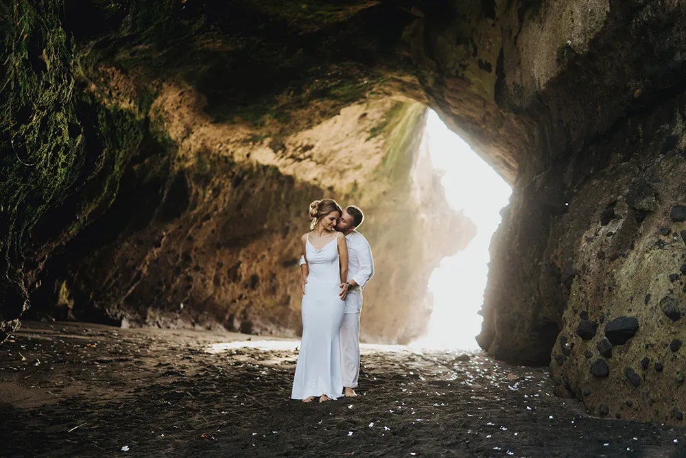 Photo by Terralogical. theweddingnotebook.com