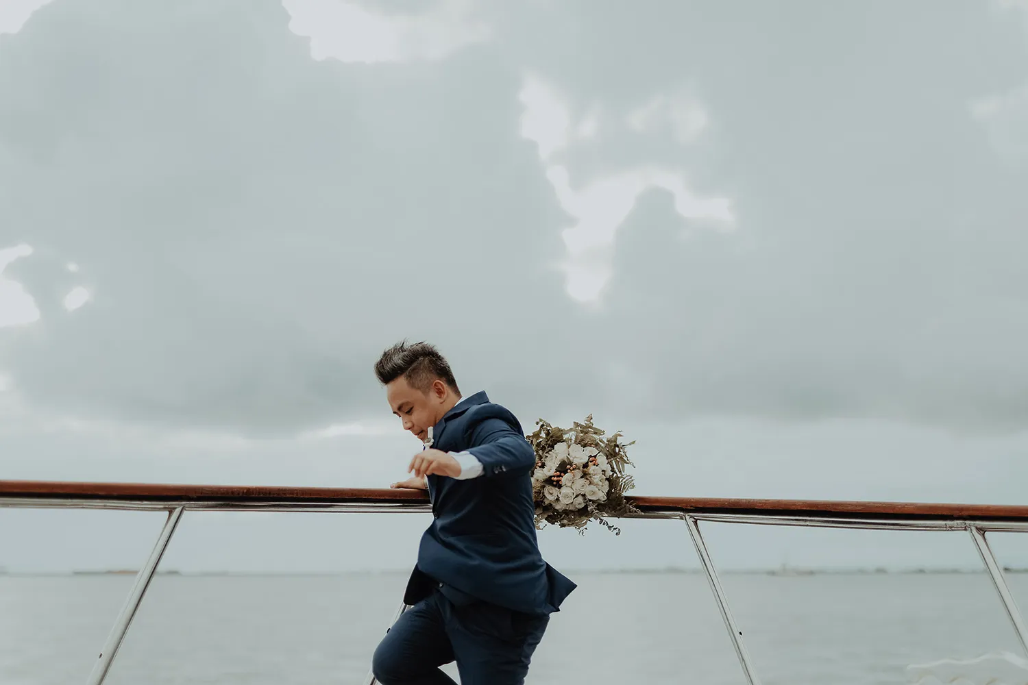 Photography by ProudRad. Yacht Wedding. theweddingnotebook.com