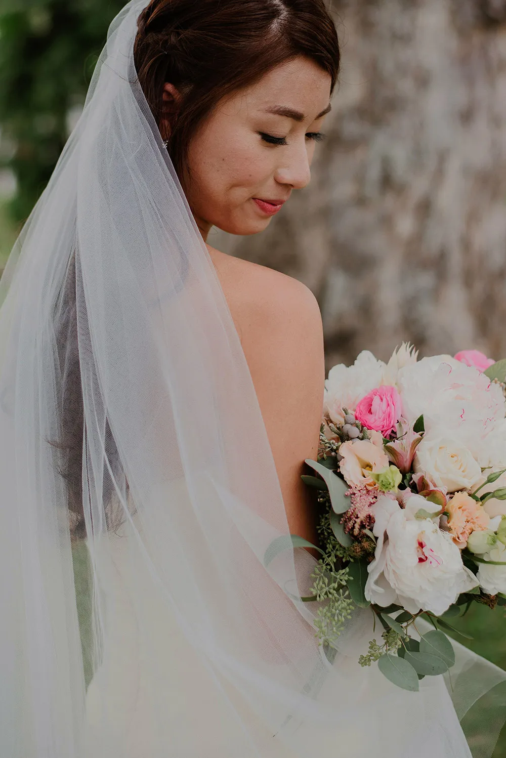 Photo by Bloc Memoire Photography. theweddingnotebook.com