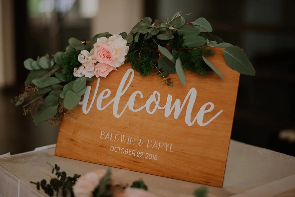 Photo by Bloc Memoire Photography. theweddingnotebook.com