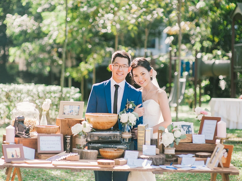 An Earthy DIY Cosy Garden Wedding