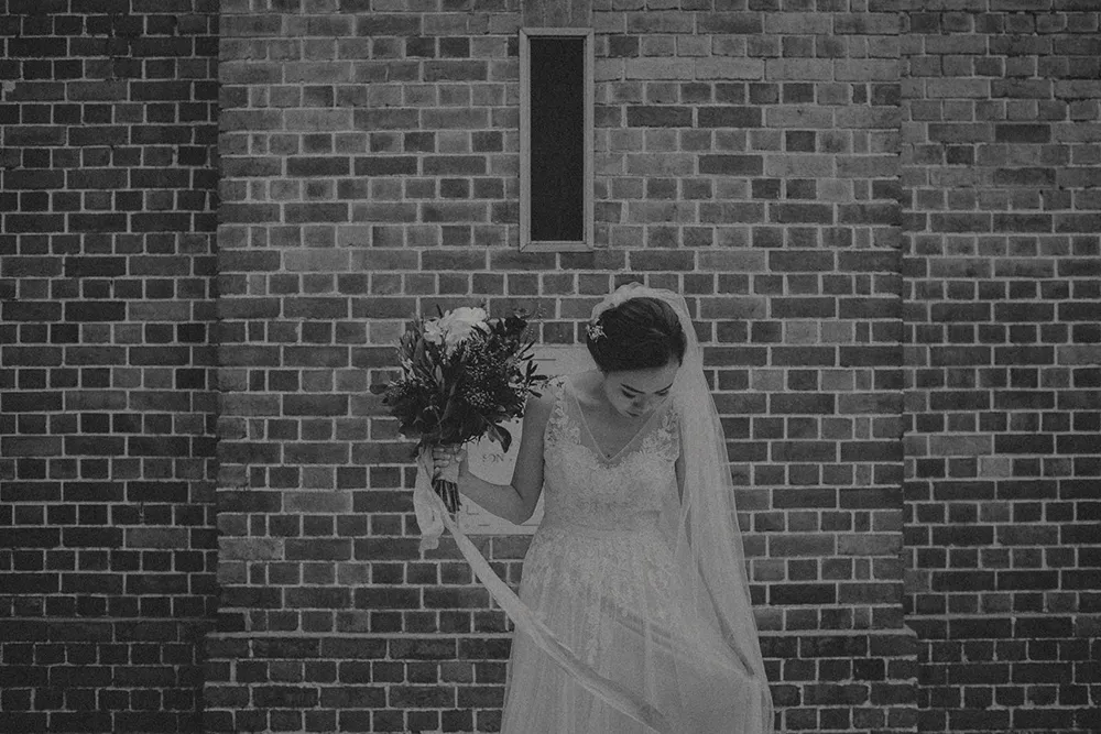 Photo by Samuel Goh Photography. theweddingnotebook.com