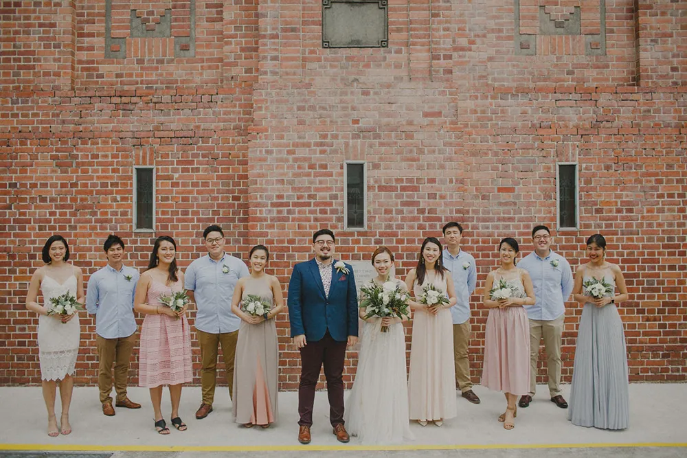 Photo by Samuel Goh Photography. theweddingnotebook.com