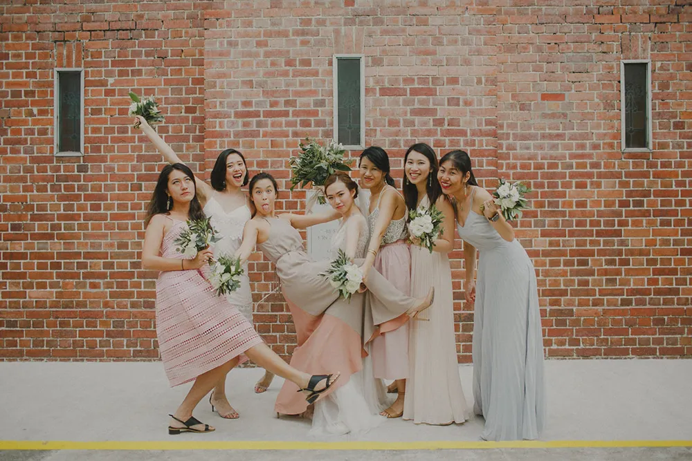 Photo by Samuel Goh Photography. theweddingnotebook.com