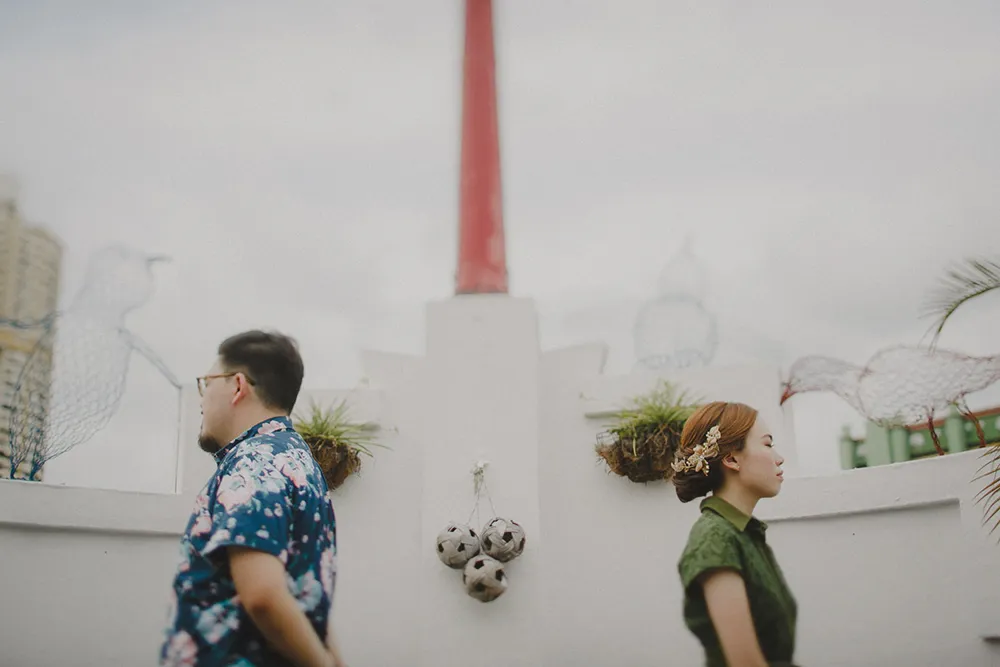 Photo by Samuel Goh Photography. theweddingnotebook.com