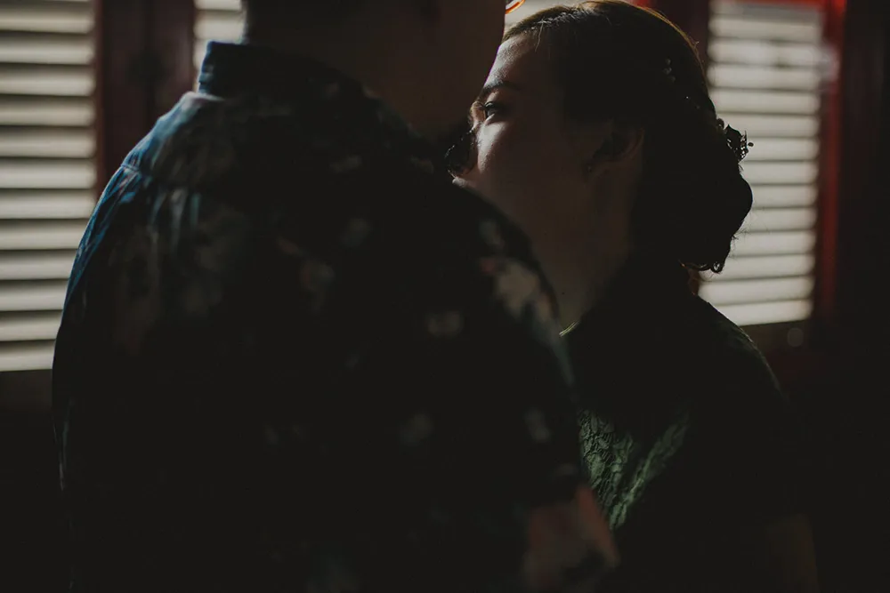 Photo by Samuel Goh Photography. theweddingnotebook.com