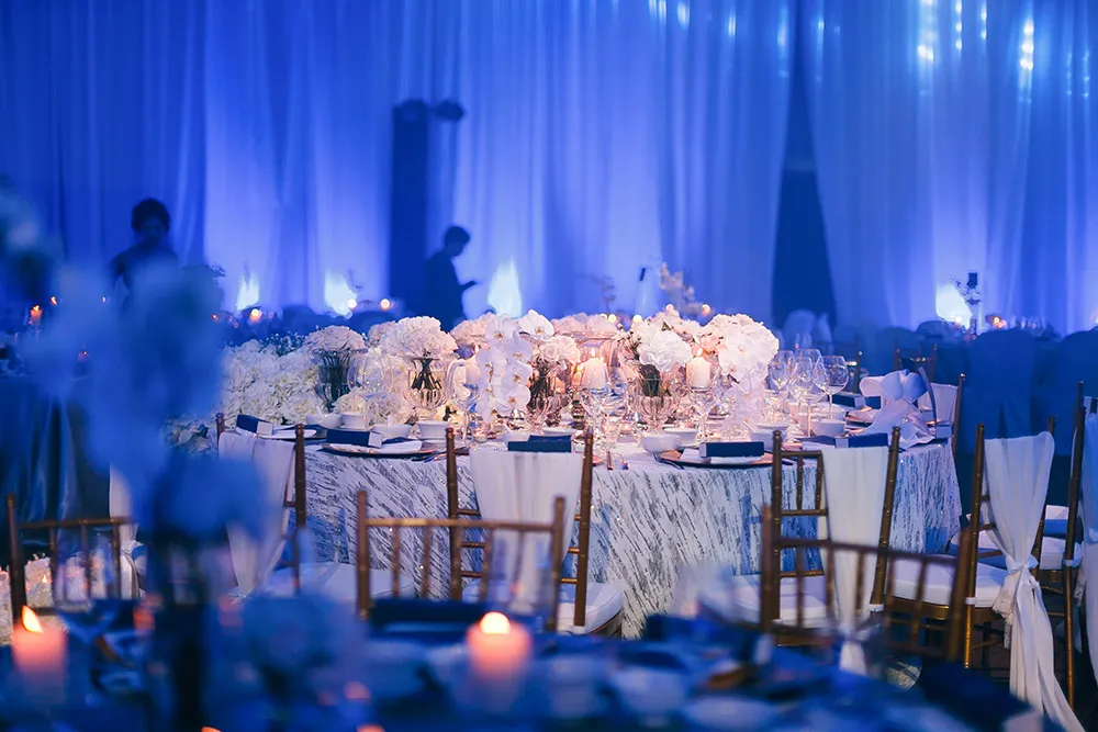 Photo by Wefreeze Photography. theweddingnotebook.com