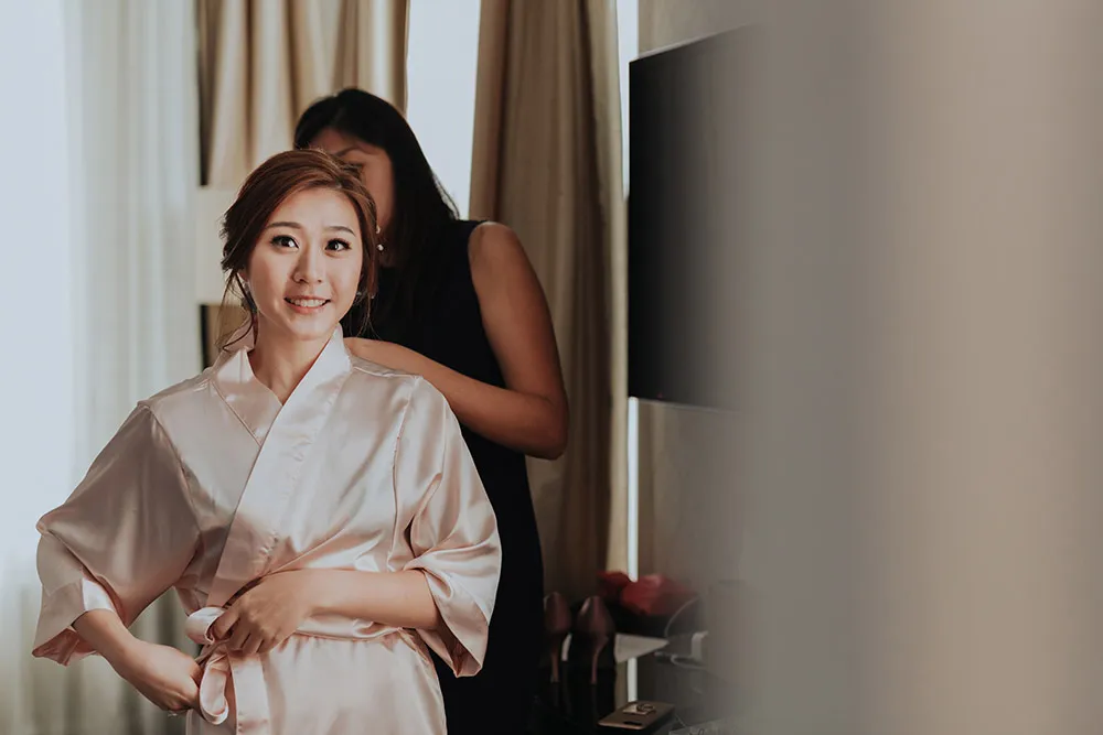 Photo by Andrew Chow of Munkeat Studio. theweddingnotebook.com