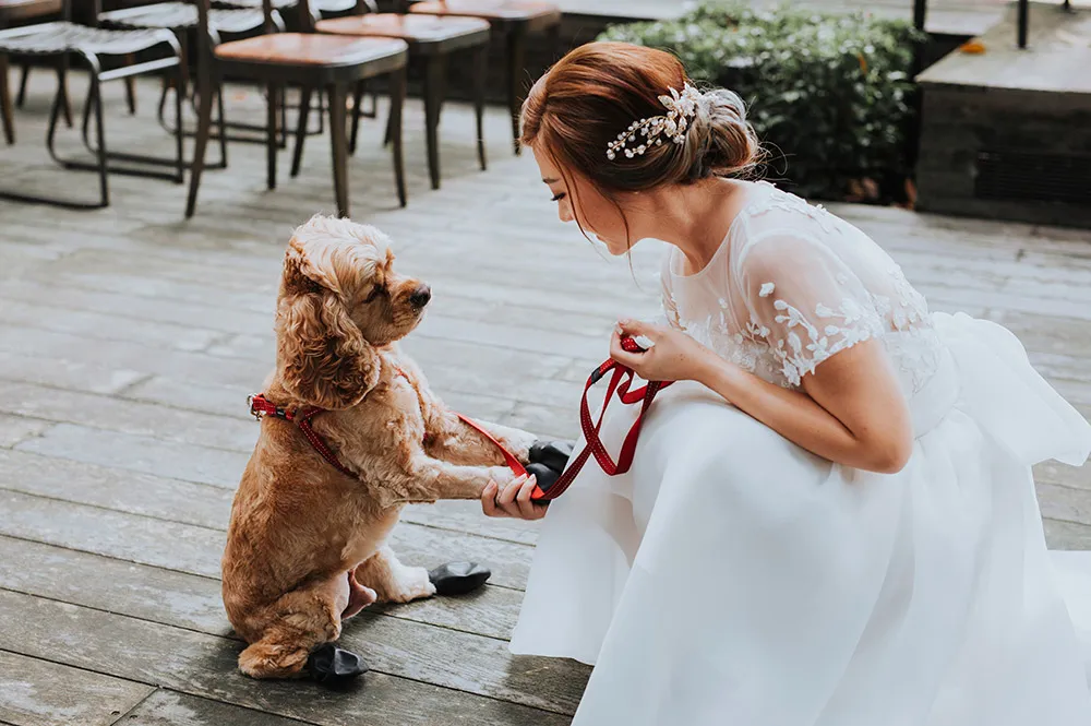 Photo by Andrew Chow of Munkeat Studio. theweddingnotebook.com