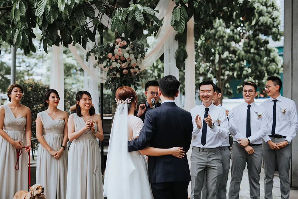 Photo by Andrew Chow of Munkeat Studio. theweddingnotebook.com