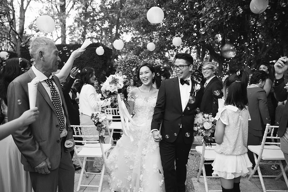 Photo by Tealily Photography. theweddingnotebook.com