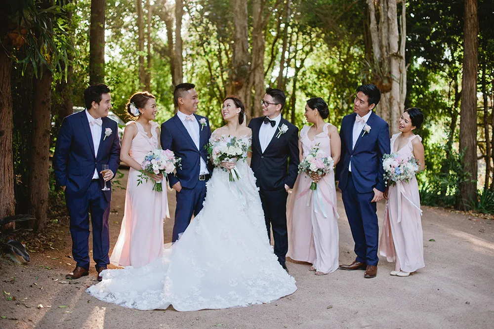 Photo by Tealily Photography. theweddingnotebook.com