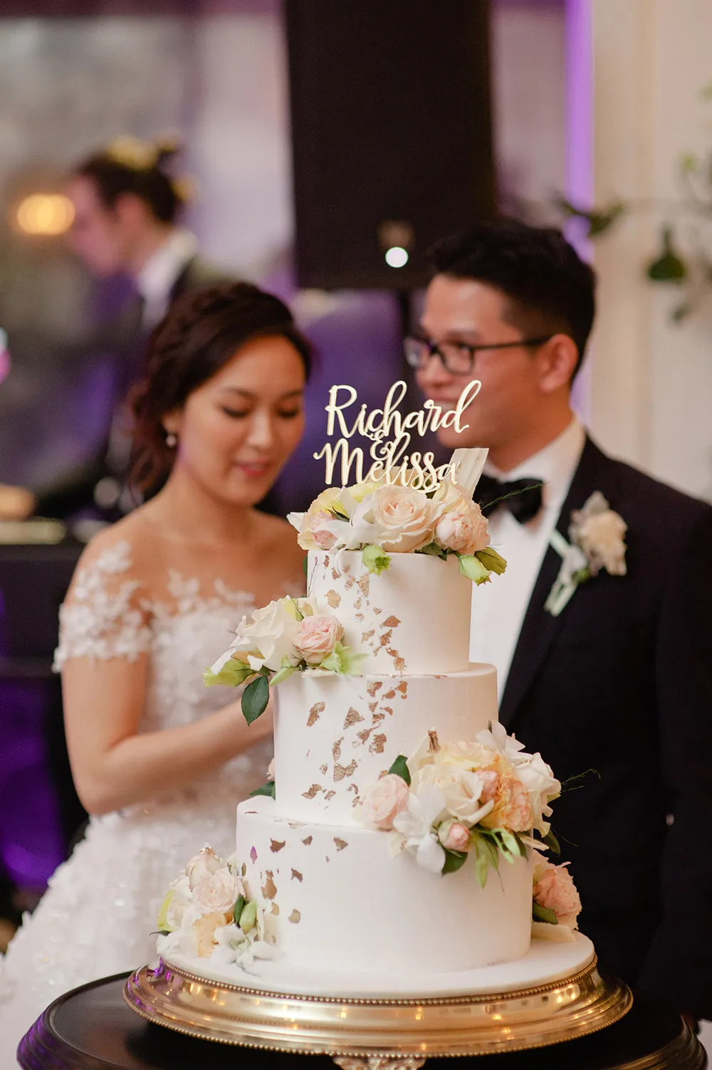 Photo by Tealily Photography. theweddingnotebook.com