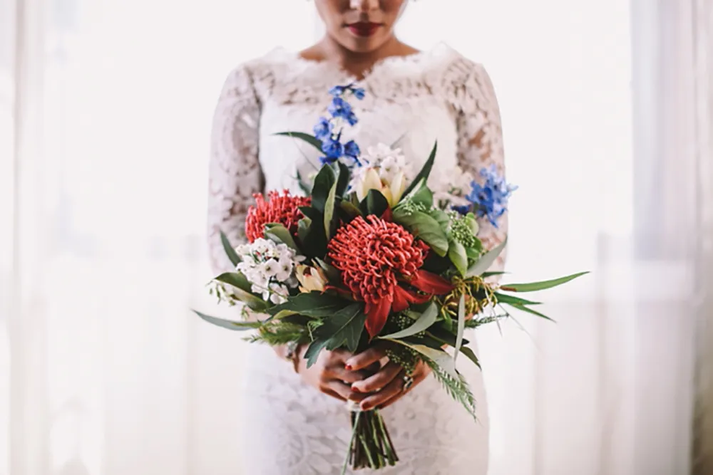 Photo by Lara Hotz Photography. theweddingnotebook.com