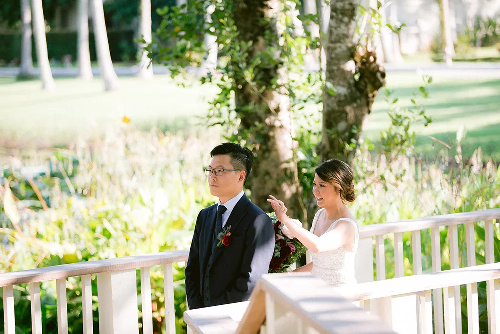 Photo by Louis Loo Photography. theweddingnotebook.com