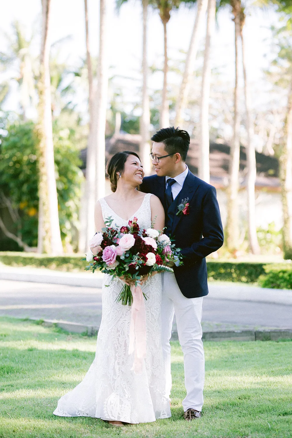 Photo by Louis Loo Photography. theweddingnotebook.com