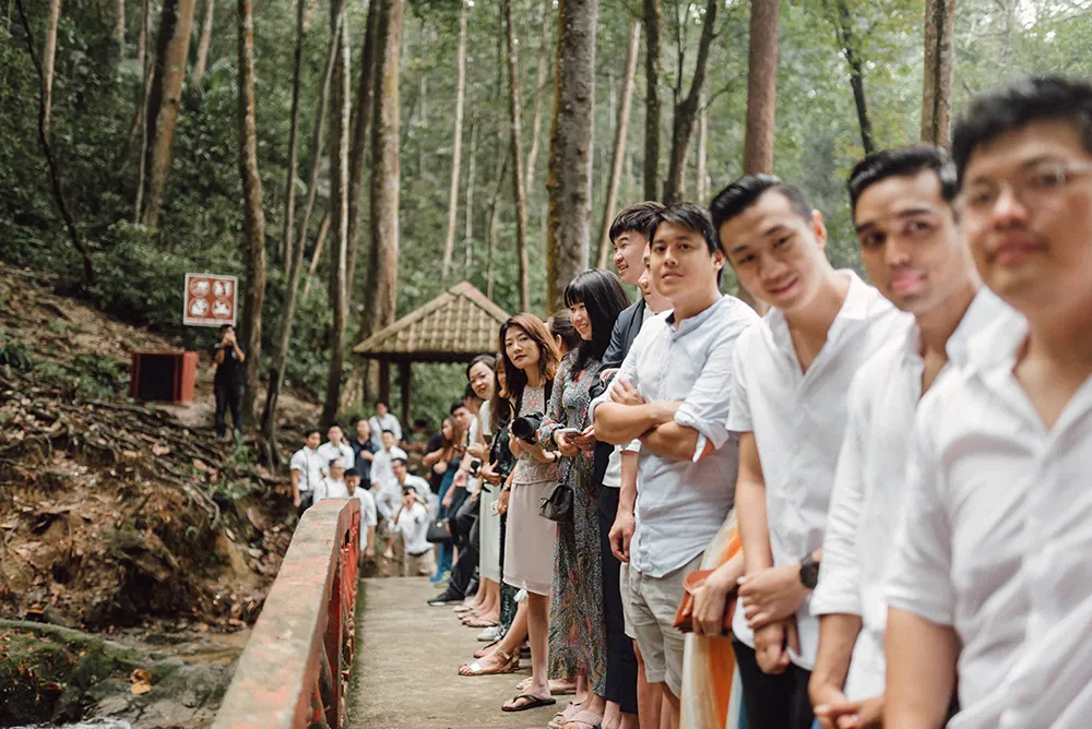Photo by Peter Herman Photography. theweddingnotebook.com