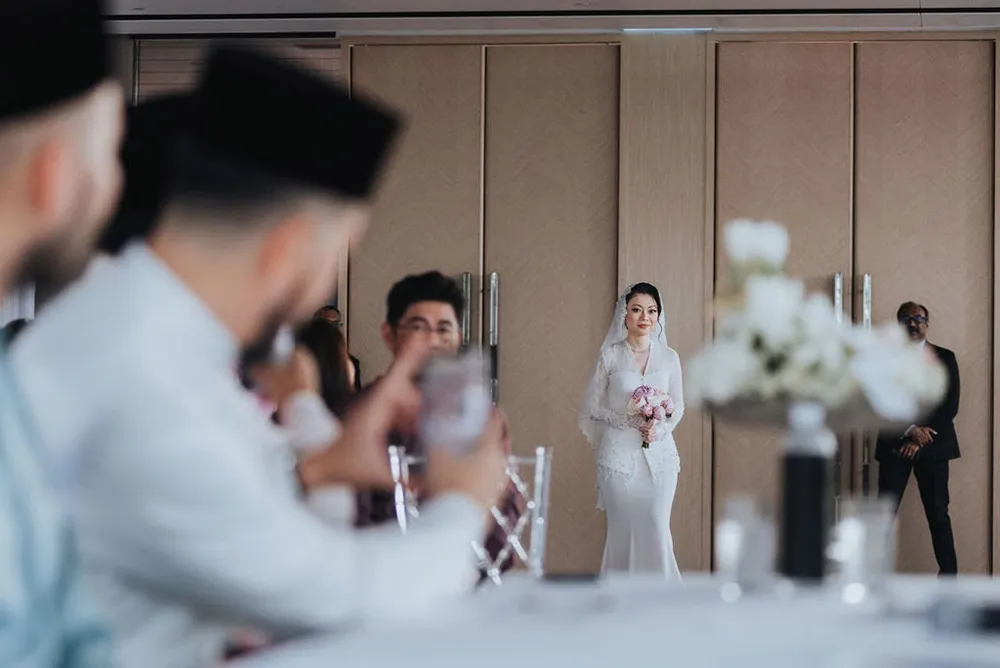 Munkeat Photography. theweddingnotebook.com