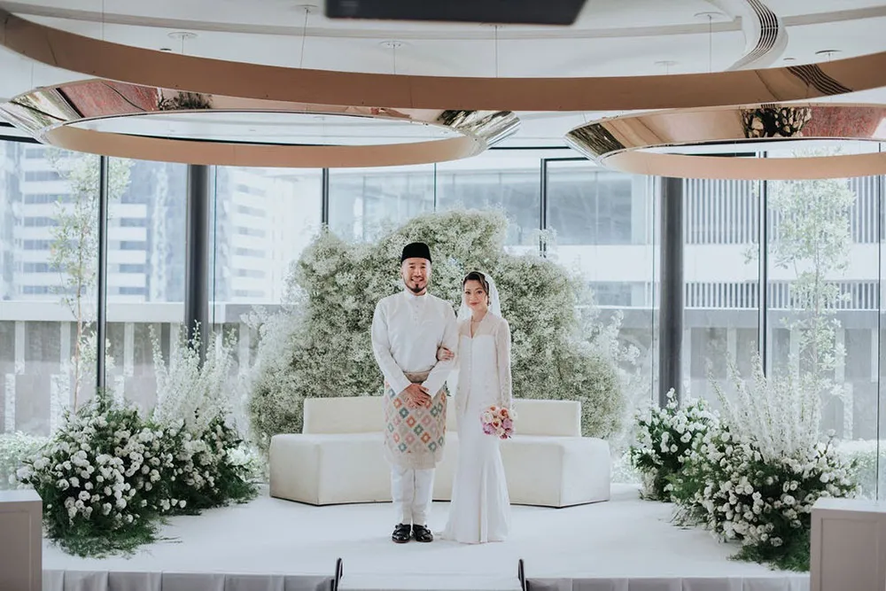 Munkeat Photography. theweddingnotebook.com