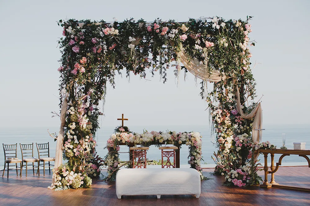 Photo by Terralogical. theweddingnotebook.com