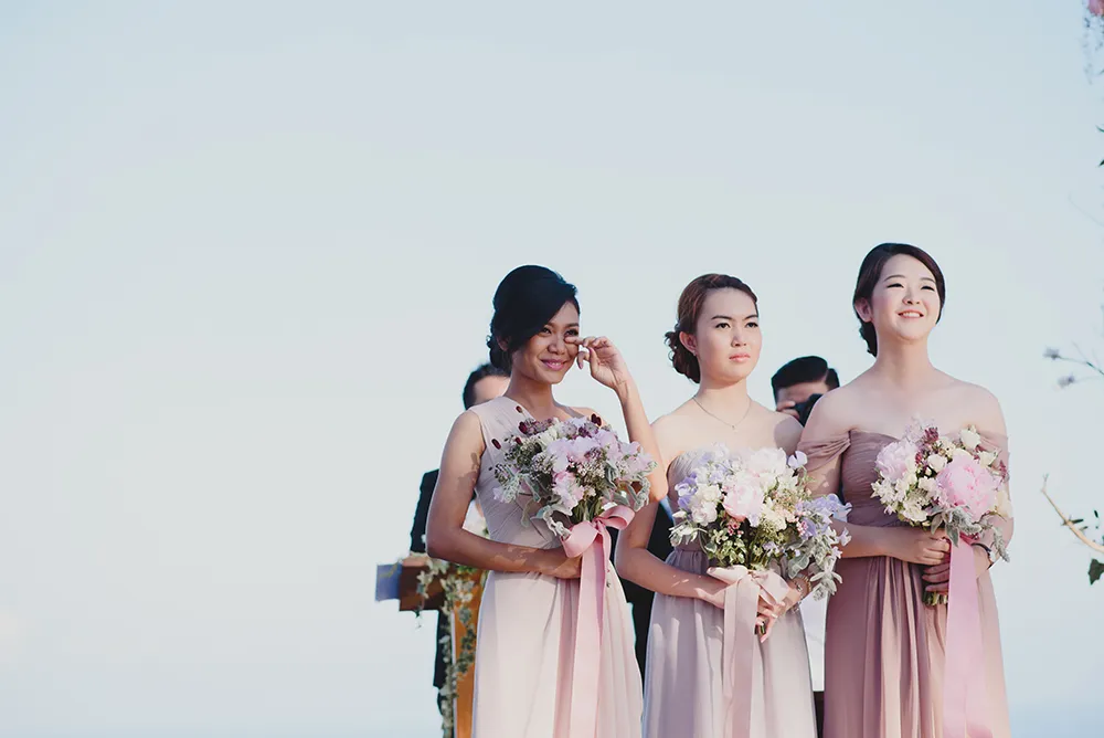 Photo by Terralogical. theweddingnotebook.com