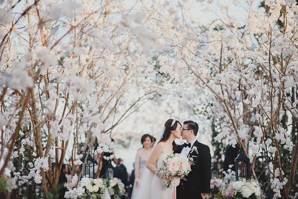 Photo by Terralogical. theweddingnotebook.com