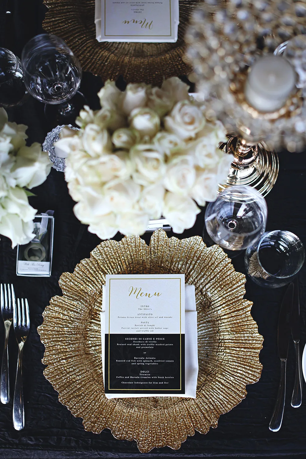 Wedding reception at Marini's on 57. Photo by Axioo. theweddingnotebook.com