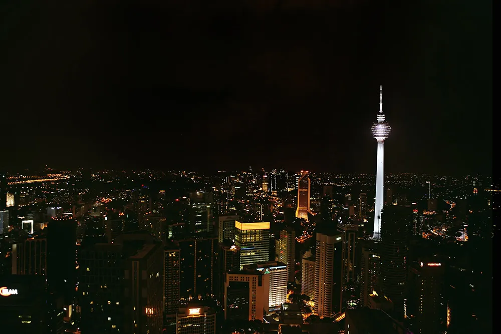 Photo by Axioo. theweddingnotebook.com