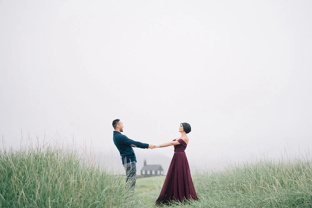 Photo by Ben Yew Photography. theweddingnotebook.com