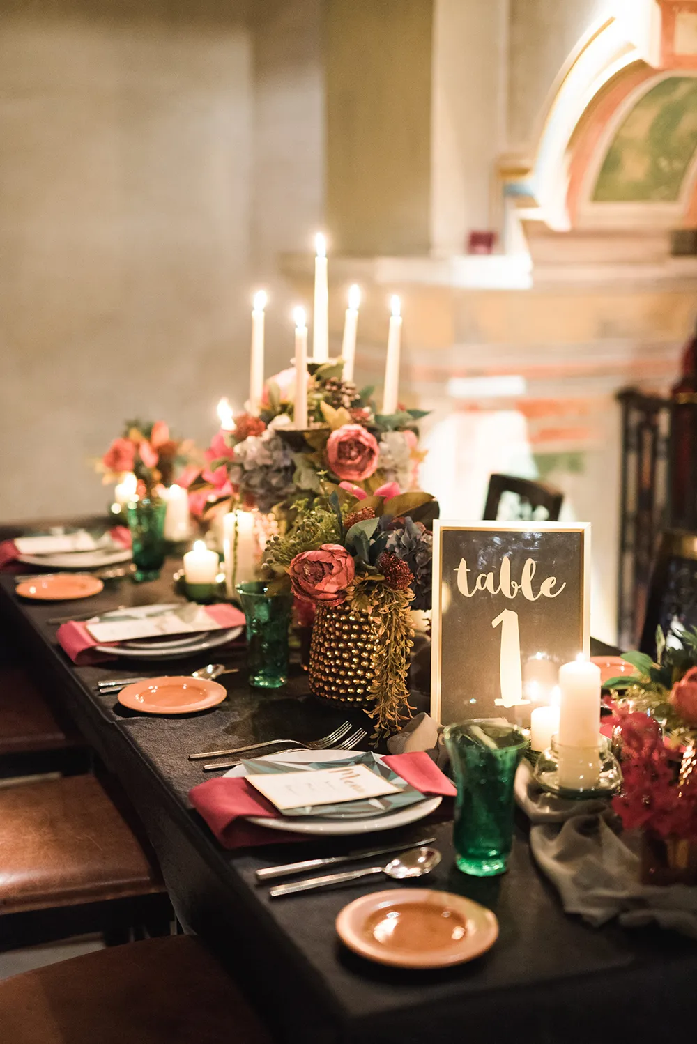 Intimate wedding venue in Malaysia. The Westin Kuala Lumpur wedding. Styling by The Wedding Notebook magazine. Peter Herman Photography. theweddingnotebook.com