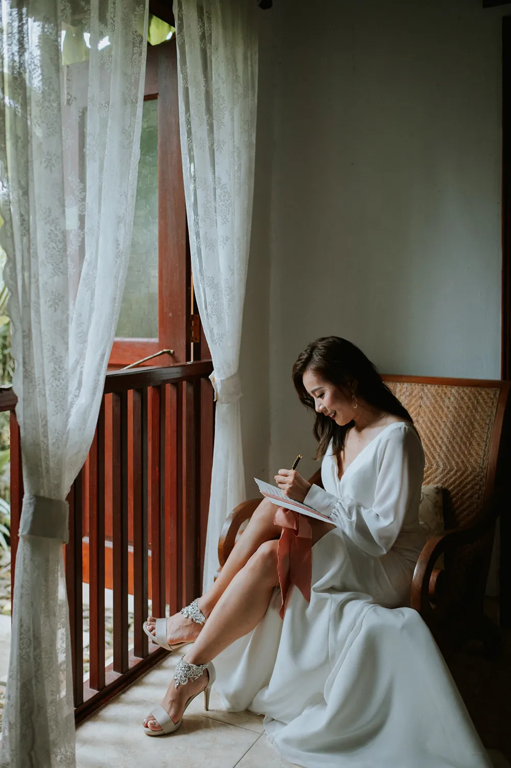 Photo by TRBAN Photography. theweddingnotebook.com