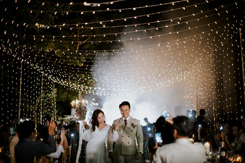 Photo by TRBAN Photography. theweddingnotebook.com