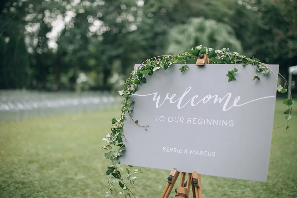 Photo by Mary Ann Photography. theweddingnotebook.com