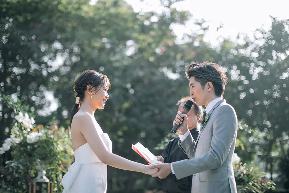Photo by Mary Ann Photography. theweddingnotebook.com