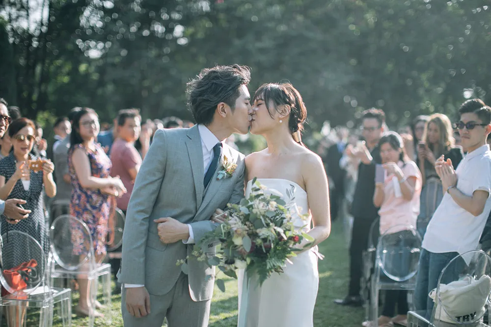 Photo by Mary Ann Photography. theweddingnotebook.com