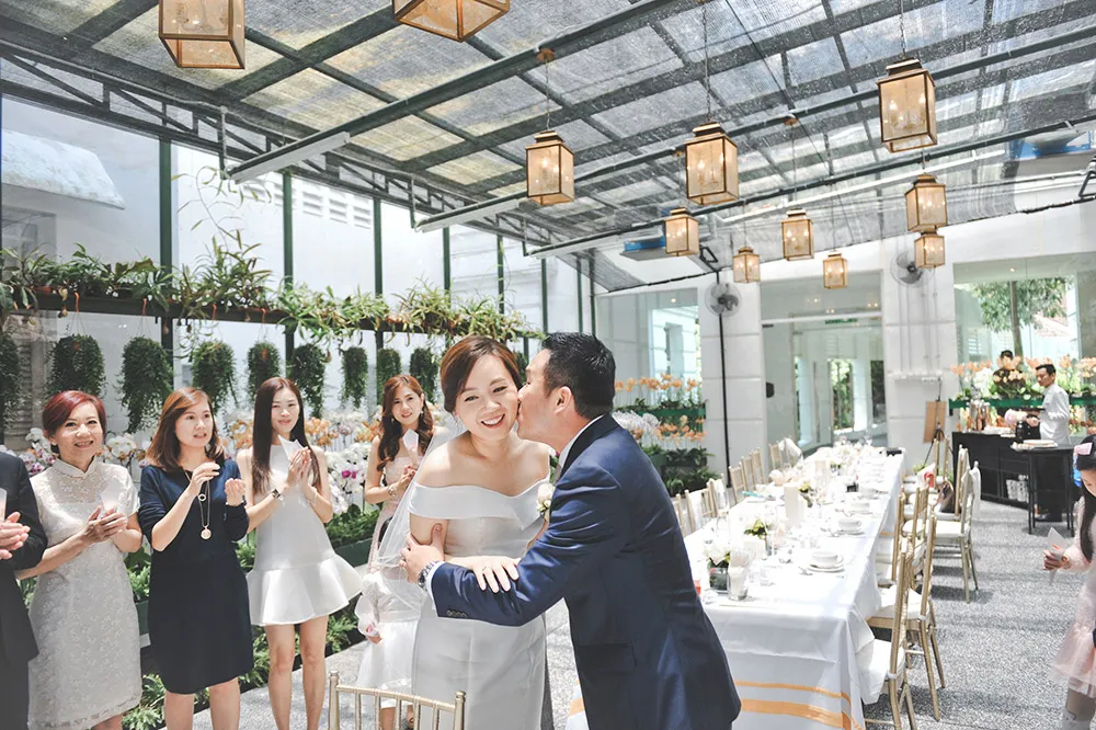 Photo by Andrew Yep Photographie. theweddingnotebook.com