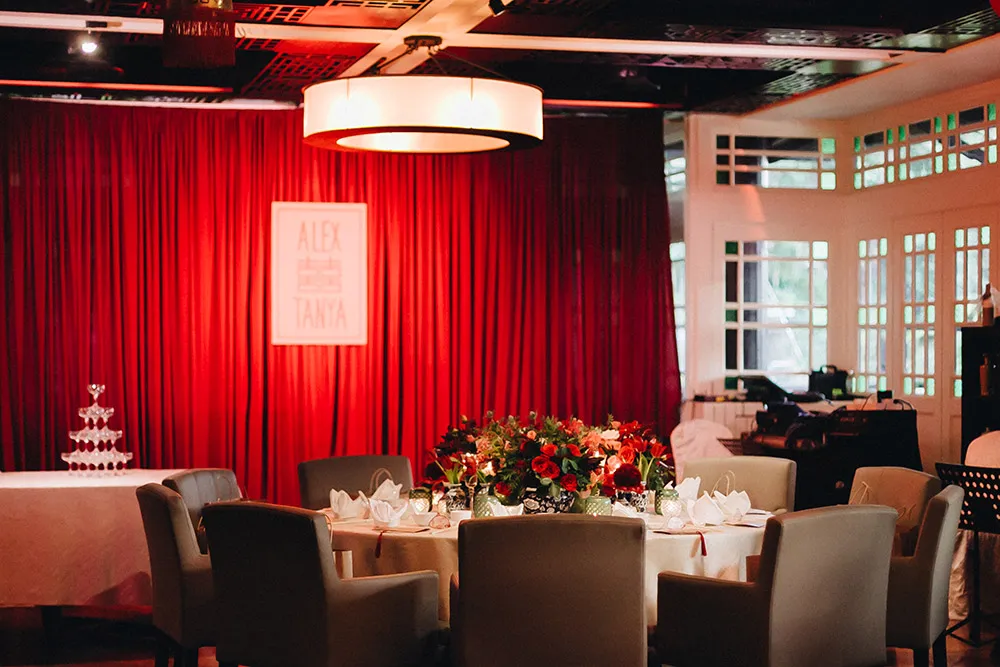 Photo by Arch and Vow Studio. theweddingnotebook.com